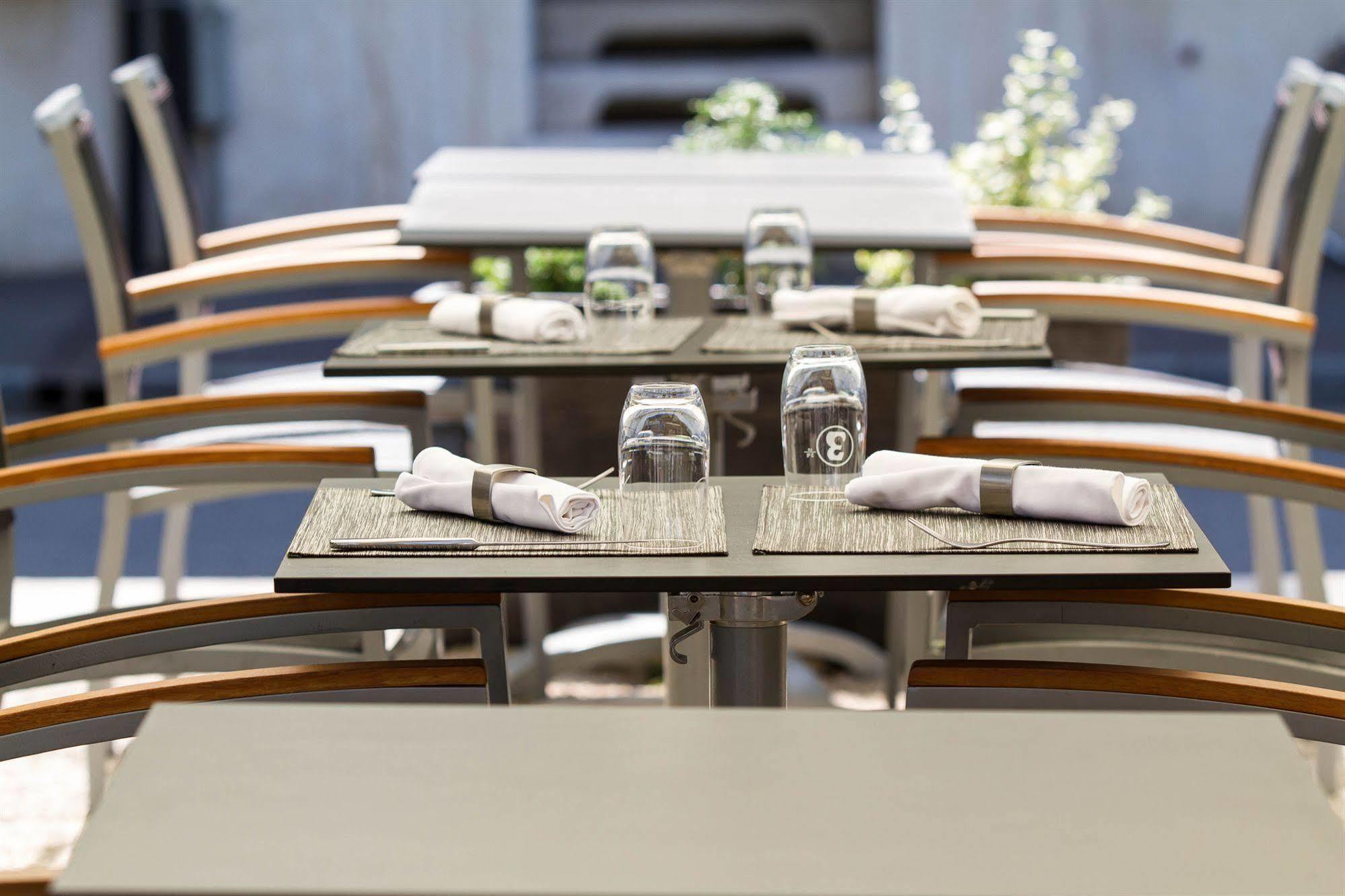 Hotel Resslirytti Базел Екстериор снимка